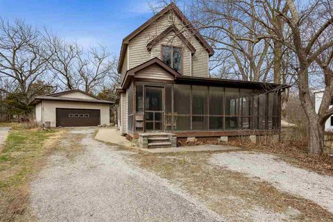 Photo of 1117 St. Clement Street, IowaCity, IA 52245 (MLS # 202602089)