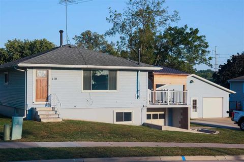 Photo of 110 Main Street, IA 52340 (MLS # 202506275)