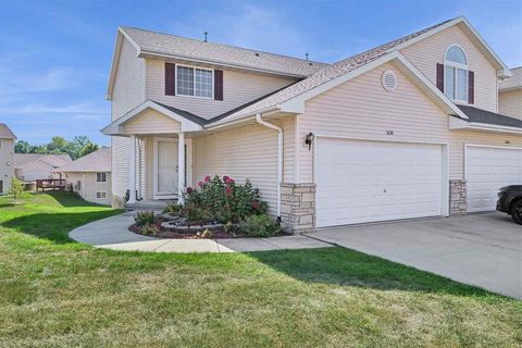 Photo of 3638 SW Stoneview Circle, IA 52404 (MLS # 202506200)