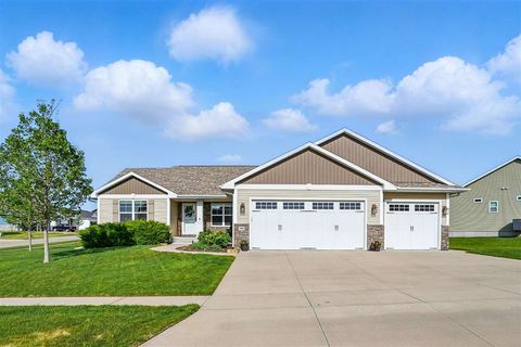 Photo of 700 Cedar Bend Dr., Solon, IA 52333 (MLS # 202503270)