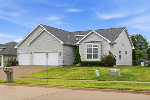 Photo of 780 Hodge St, NorthLiberty, IA 52317 (MLS # 202603673)