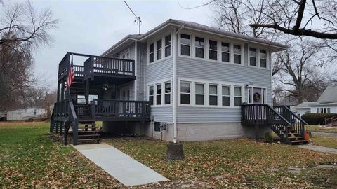 Photo of 795 Franklyn Ave, Marengo, IA 52301 (MLS # 202506487)