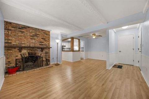 Photo of 1512 1st Ave C104S #C104S, Coralville, IA 52241 (MLS # 202601638)