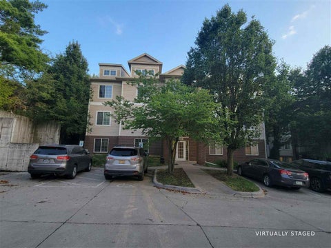 Photo of 1820 W Benton St #301, IowaCity, IA 52246 (MLS # 202605632)
