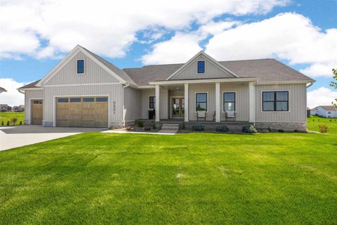 Photo of 5501 Silver Ridge Rd, Marion, IA 52302 (MLS # 202604274)