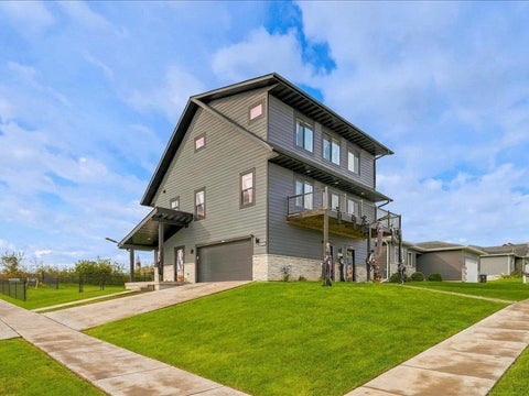 Photo of 4187 Barbaro Ave, IowaCity, IA 52240 (MLS # 202606034)