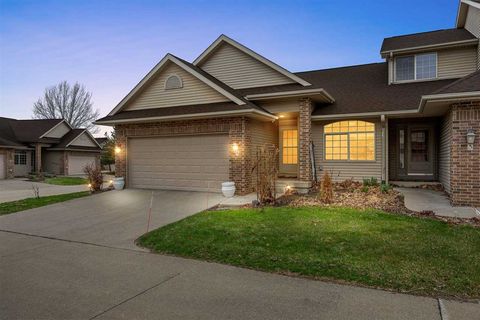 Photo of 2125 Norcor Ave 4 #4, Coralville, IA 52241 (MLS # 202602223)