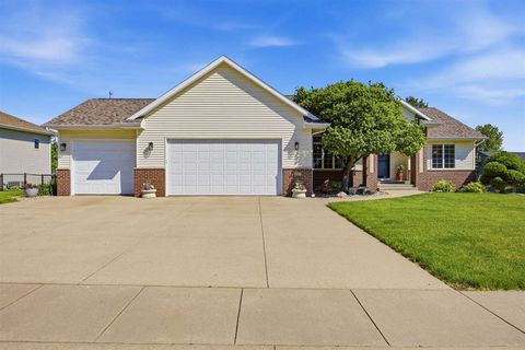 Photo of 407 Wildflower Dr, Fairfax, IA 52228 (MLS # 202603468)