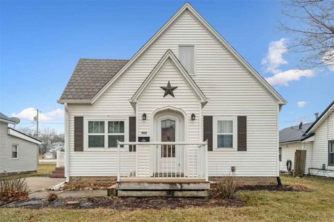 Photo of 409 N Cedar St, Monticello, IA 52310 (MLS # 202600304)