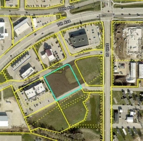 Photo of 850 35th Street, Marion, IA 52302 (MLS # 202502732)