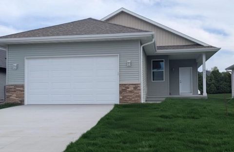 Photo of 4209 Justified Dr, Marion, IA 52302 (MLS # 202405148)
