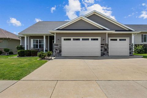 Photo of 1837 Dickenson Ln, Iowa City, IA 52240 (MLS # 202503223)
