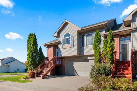 Photo of 90 Heidi Ln., NorthLiberty, IA 52317 (MLS # 202600057)