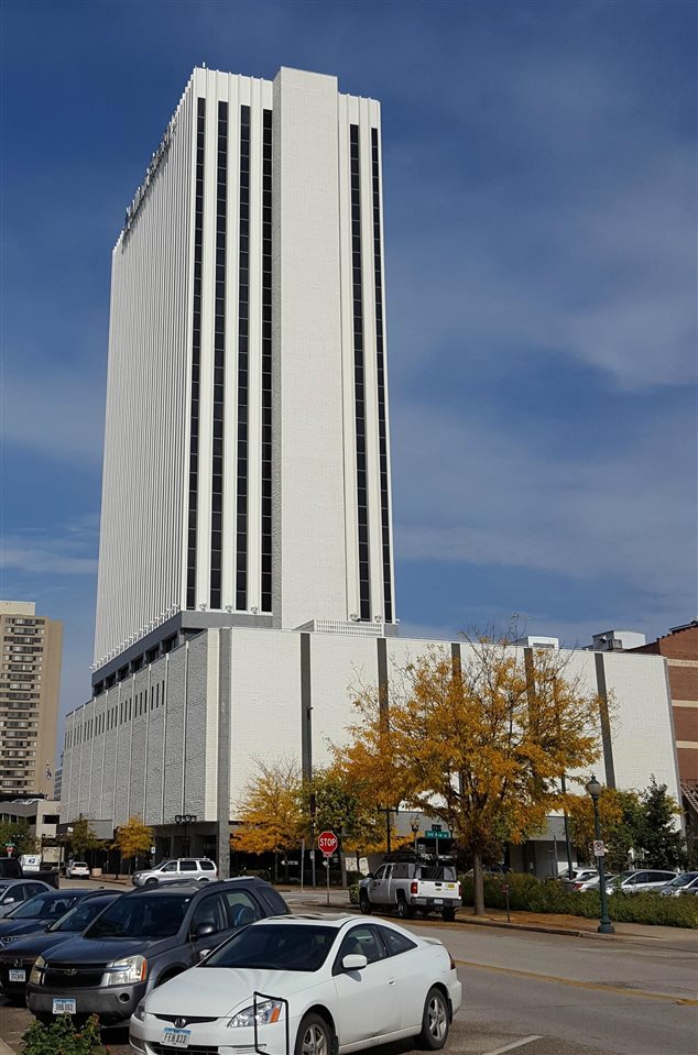 Photo 1 of 7 — 200 1st Street SE Floor 1 #106, CedarRapids, IA 52401