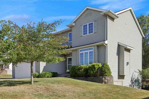 Photo of 1919 Generry Dr, Coralville, IA 52241 (MLS # 202601223)