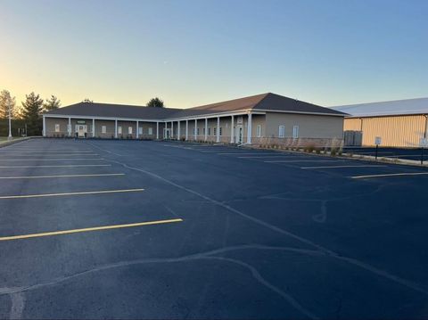 Photo of 655 Liberty Way 1-2 #1-2, NorthLiberty, IA 52317 (MLS # 202601398)