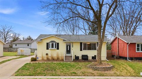 Photo of 255 Juniper Ct, NorthLiberty, IA 52317 (MLS # 202602063)