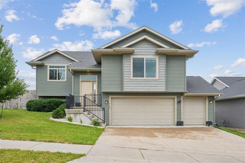 Photo of 4187 Olivia Ct, IowaCity, IA 52245 (MLS # 202605594)