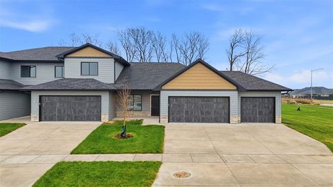Photo of 1902 Croell Ave, Tiffin, IA 52340 (MLS # 202604399)