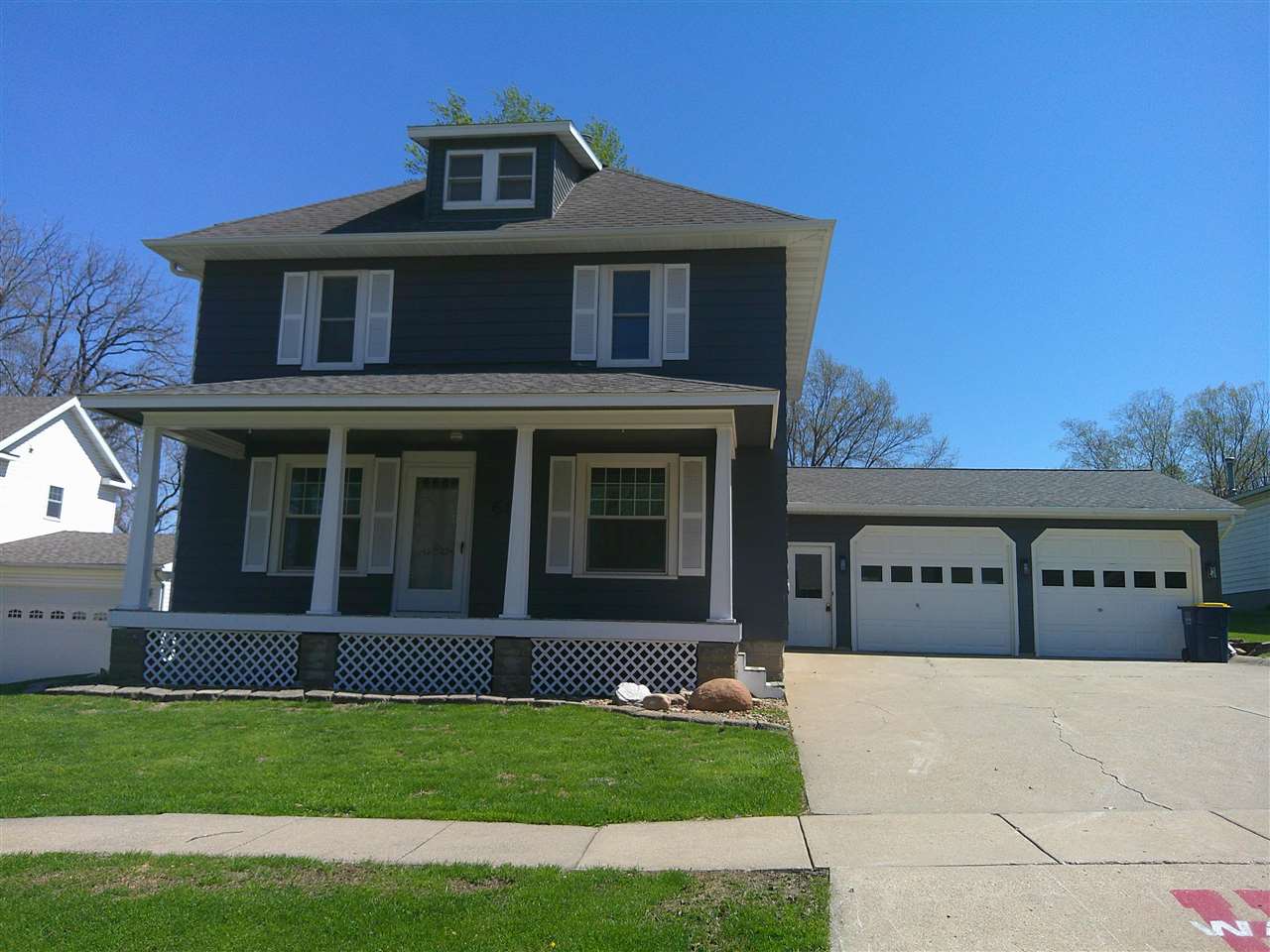 Photo 1 of 39 — 618 Washington St, Victor, IA 52347