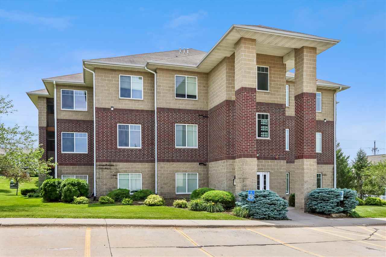 Photo 1 of 21 — 4850 E Court St, IowaCity, IA 52245