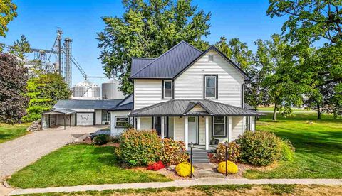 Photo of 402 E Railroad St, IA 52654 (MLS # 202506160)