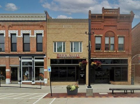 Photo of 1038 7th Ave A&B #A&B, Marion, IA 52302 (MLS # 202601836)