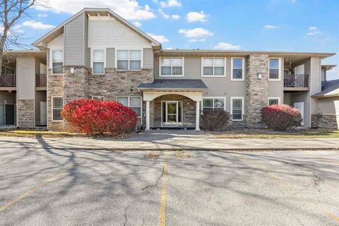 Photo of 1722 Algonquin Rd, IowaCity, IA 52245 (MLS # 202600162)