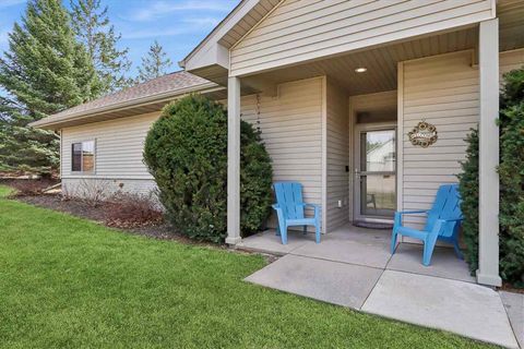 Photo of 2300 Belmont Dr, Coralville, IA 52241 (MLS # 202602026)