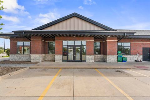 Photo of 3645 Stone Creek Circle SW 2 #2, CedarRapids, IA 52404 (MLS # 202601984)