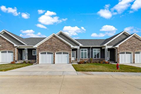 Photo of 2882 Crimson Ln #B, Coralville, IA 52241 (MLS # 202406824)