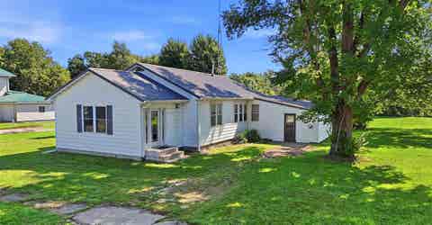 Photo of 202 Liberty St, Conesville, IA 52739 (MLS # 202604829)