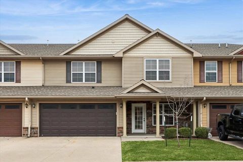 Photo of 470 Cambria Dr, NorthLiberty, IA 52317 (MLS # 202602323)