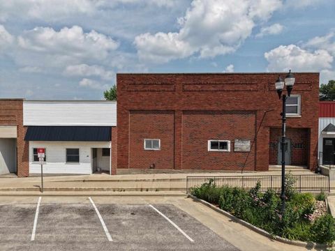 Photo of 26 Main St, IA 52315 (MLS # 202506154)