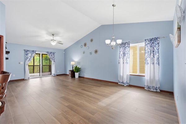 815 10TH AVENUE PL, CORALVILLE, IA 52241 - Image dcb96ddd0c3e4e66f9036237bd4fb9a6/1523750955