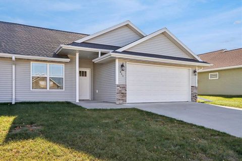 Photo of 311 Easy Street, Williamsburg, IA 52361 (MLS # 202506977)