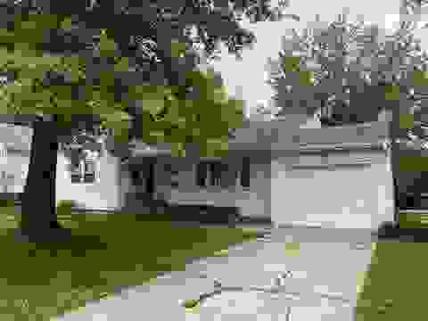 Photo of 1707 Wilson, IowaCity, IA 52240 (MLS # 202603783)