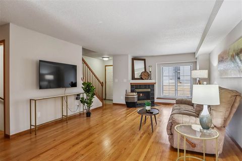 Photo of 1929 Earl Rd, IowaCity, IA 52246 (MLS # 202601384)