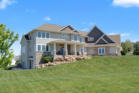 Photo of 3960 Macbride Pl NE, Solon, IA 52333 (MLS # 202602552)