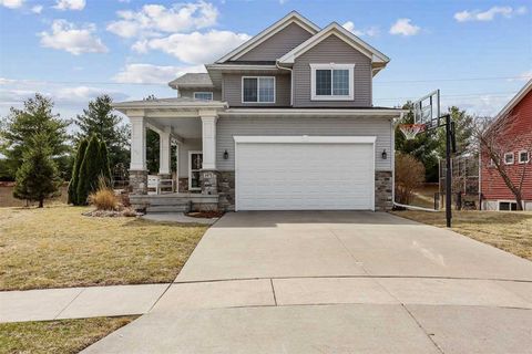 Photo of 1971 Chelsea Ct, Iowa City, IA 52240 (MLS # 202501679)