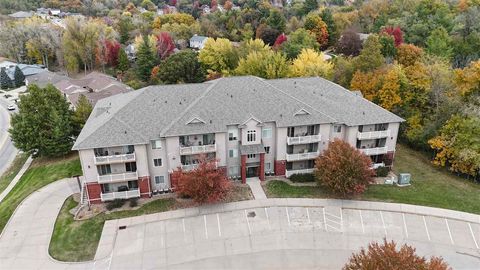 Photo of 470 N 1st Ave 203 #203, IowaCity, IA 52245 (MLS # 202601142)