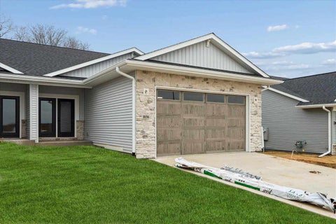 Photo of 1020 Highland Trl, Solon, IA 52333 (MLS # 202605939)