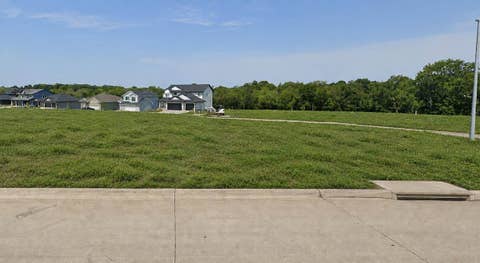 Photo of 3954 Winnsboro Dr, IowaCity, IA 52245 (MLS # 202603424)