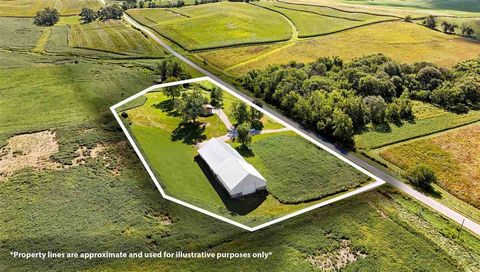 Photo of 1470 520th St. SW, Kalona, IA 52247 (MLS # 202601002)