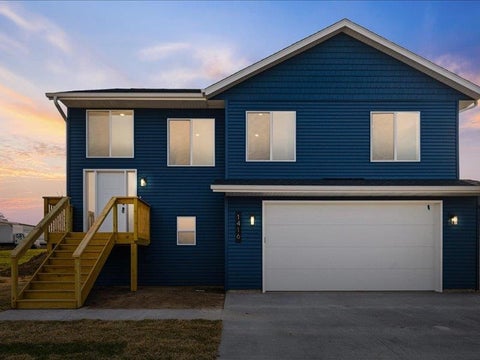 Photo of 1508 Duncan Drive, Muscatine, IA 52761 (MLS # 202604485)