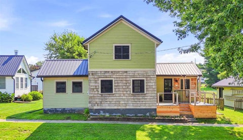 Photo of 610 S Dubuque St, Solon, IA 52333 (MLS # 202604848)