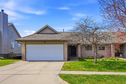 Photo of 1871 Jeffrey St, IowaCity, IA 52246 (MLS # 202602422)