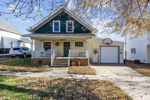 Photo of 507 Broadway St, Brooklyn, IA 52211 (MLS # 202507045)