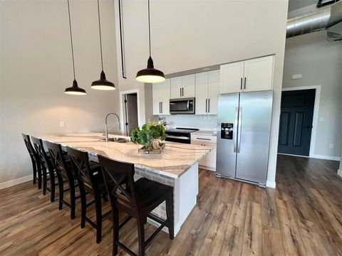 Photo of 400 E Main St 6 #6, Solon, IA 52333 (MLS # 202501666)