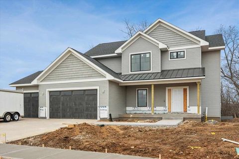 Photo of 1212 Timber Trl, Solon, IA 52333 (MLS # 202600474)